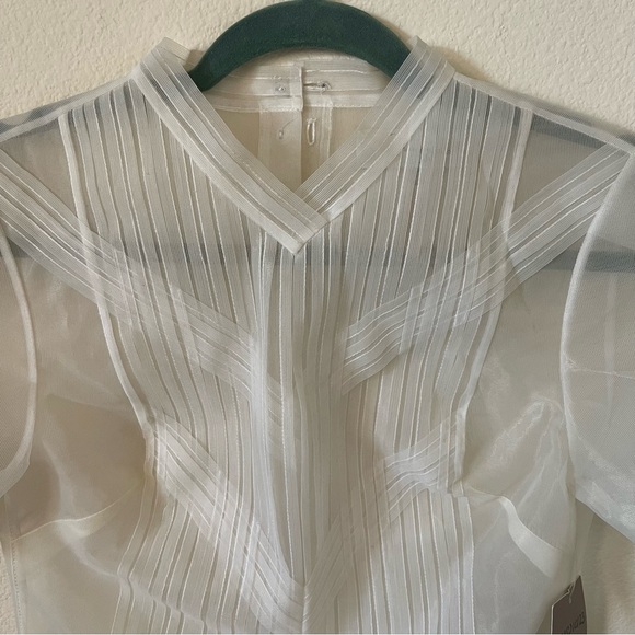 NWT MaxAzria Organza Puff Sleeves Top Size S - Picture 2 of 10
